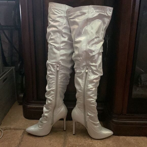 Silver Stiletto boots - Picture 3 of 8